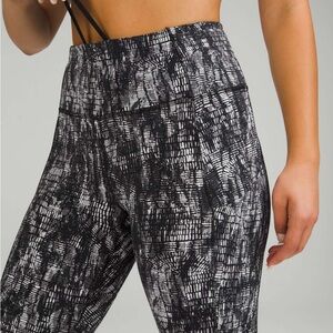 Lululemon Black and White Patterned Leggings